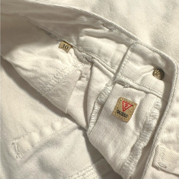 Guess Off-White Cropped Jeans - Picture 5 of 6